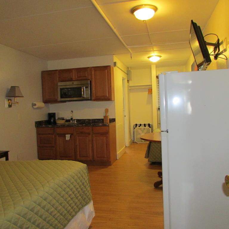 Creekwood Inn Anchorage Bagian luar foto