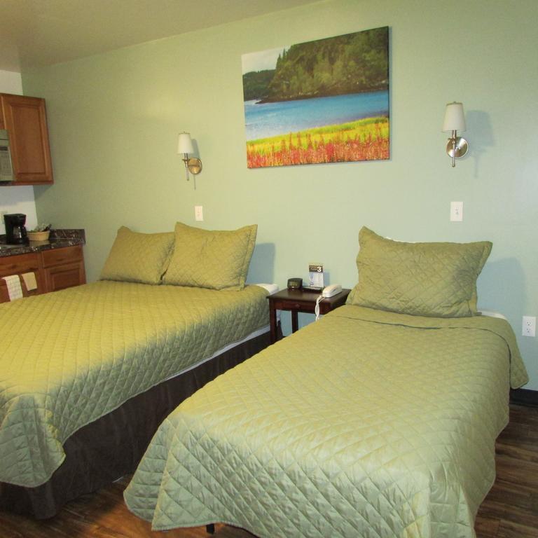 Creekwood Inn Anchorage Bagian luar foto