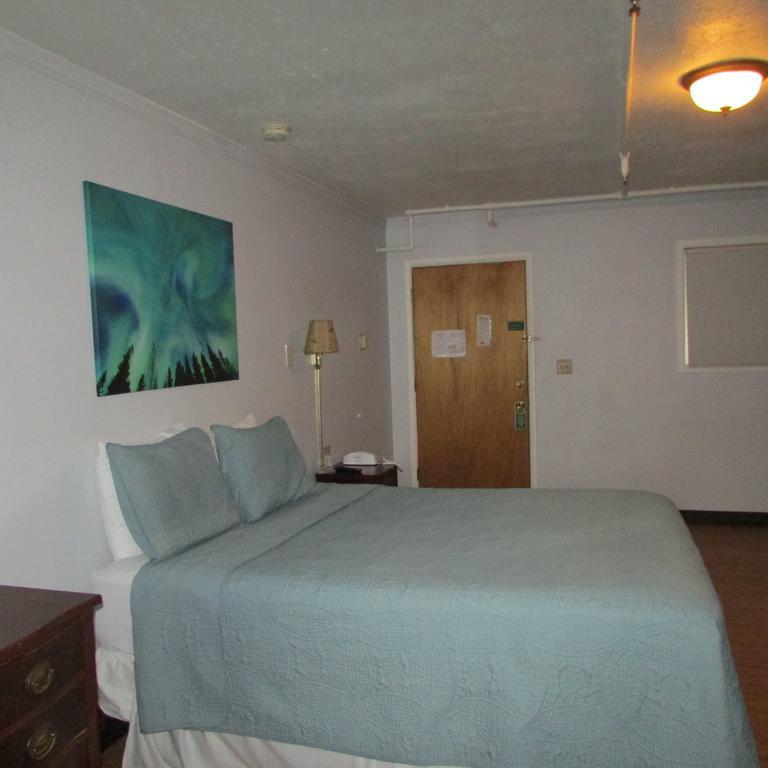 Creekwood Inn Anchorage Bagian luar foto